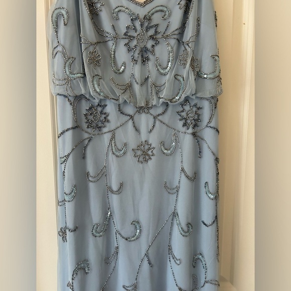 Adrianna Papell Blouson Light Blue Embellished Gown Size 6 - Picture 7 of 11